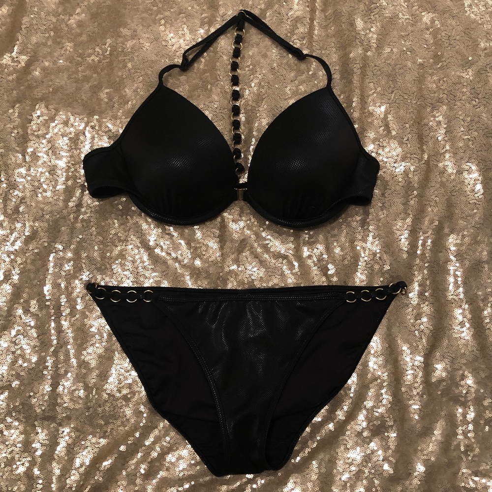 Black Bikini with Gold Link Chains